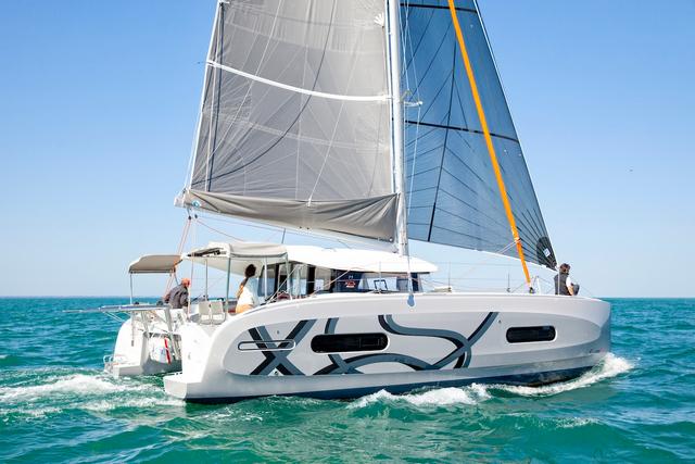 075 Excess 11 Catamaran