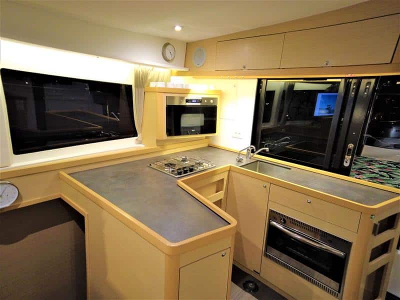 Lagoon 42 - 2017 - for sale in Tahiti