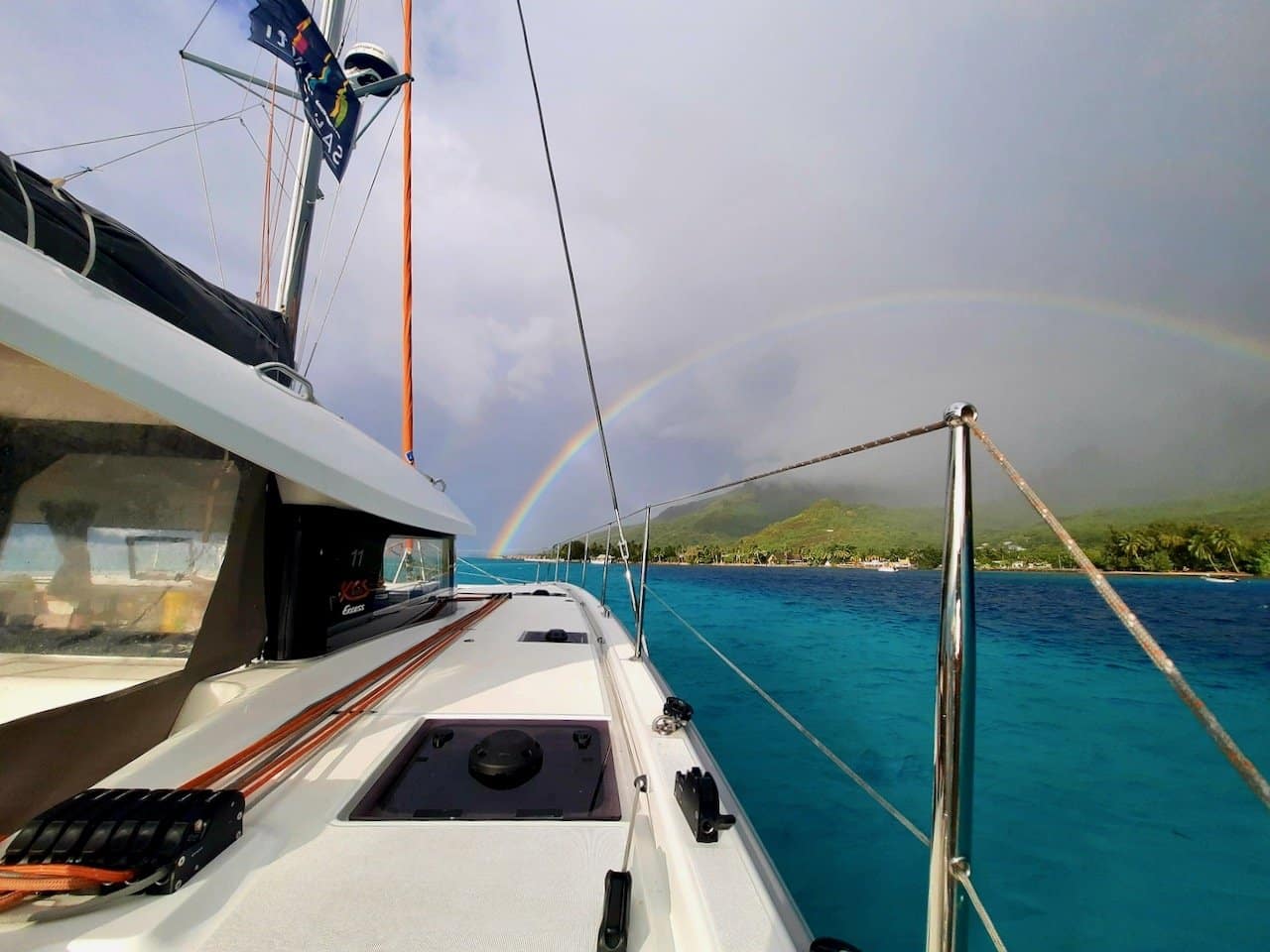 Excess 11 a Moorea arc en ciel