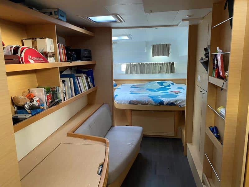 017 Lagoon 42 owners version – 2016 – Liberty’s