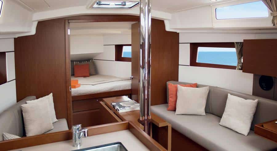 Oceanis38.1-14