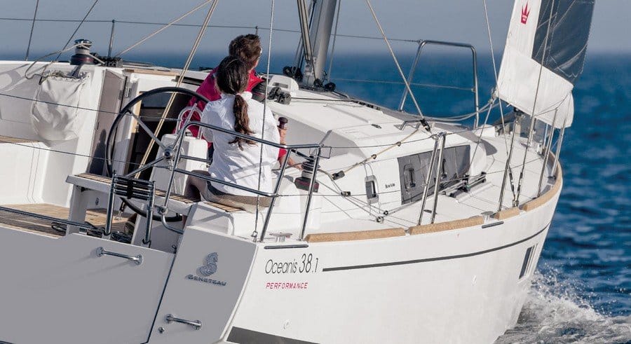 Oceanis38.1_11