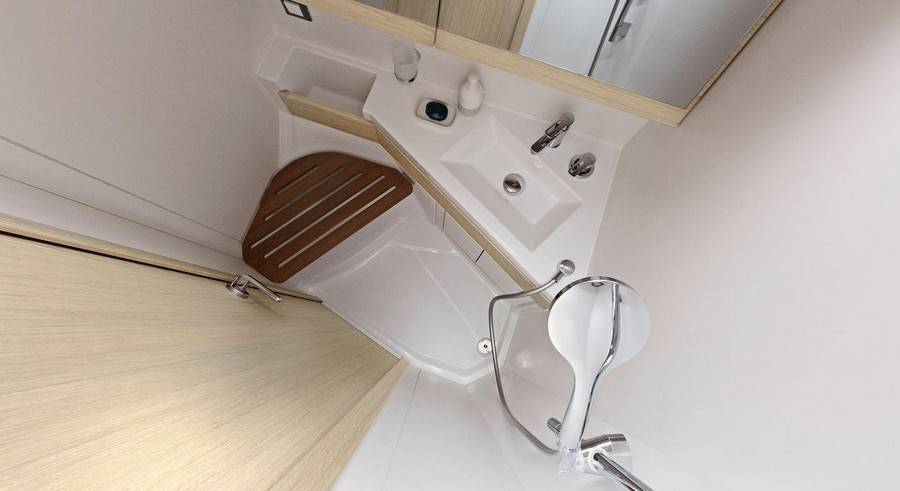 Oceanis46.1_16