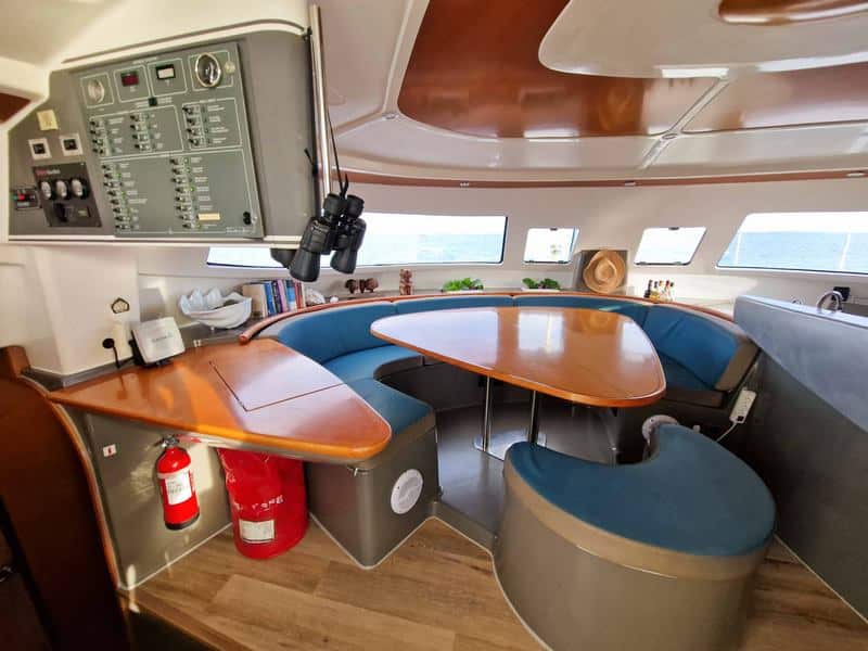 Inn_Lounge and Navigation