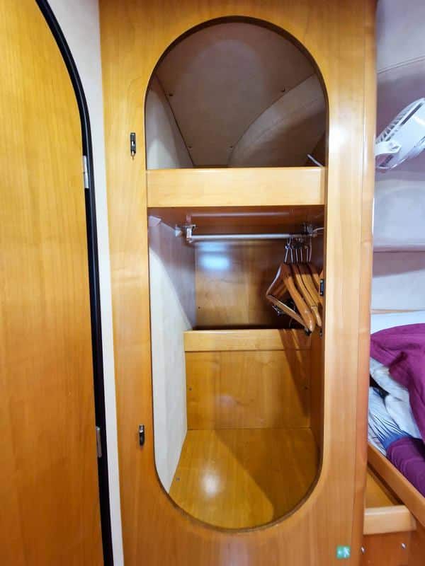 Inn_Port Stearn Bearth 3