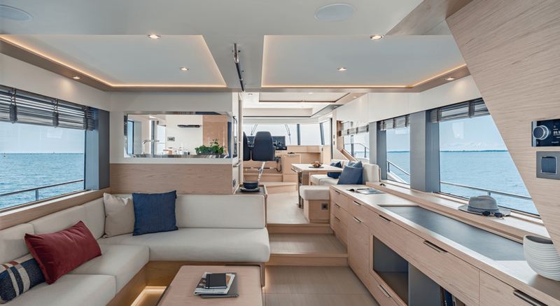 GrandTrawler62_10