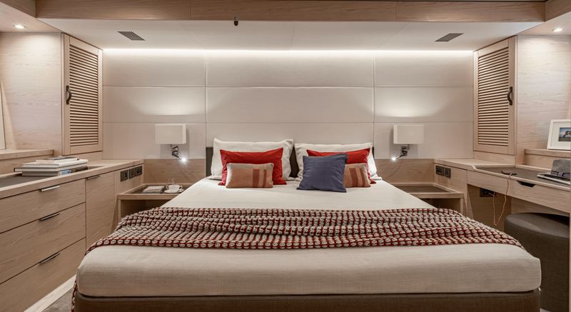 GrandTrawler62_13