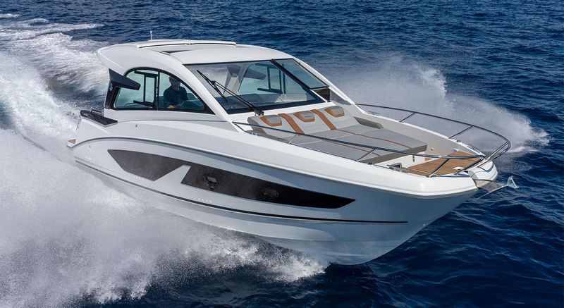 GrandTurismo32_01