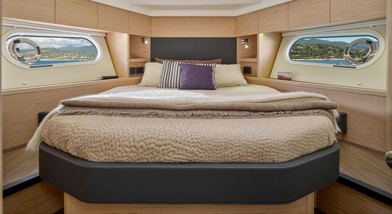 SwiftTrawler48_12