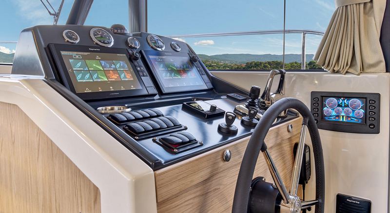 SwiftTrawler48_16