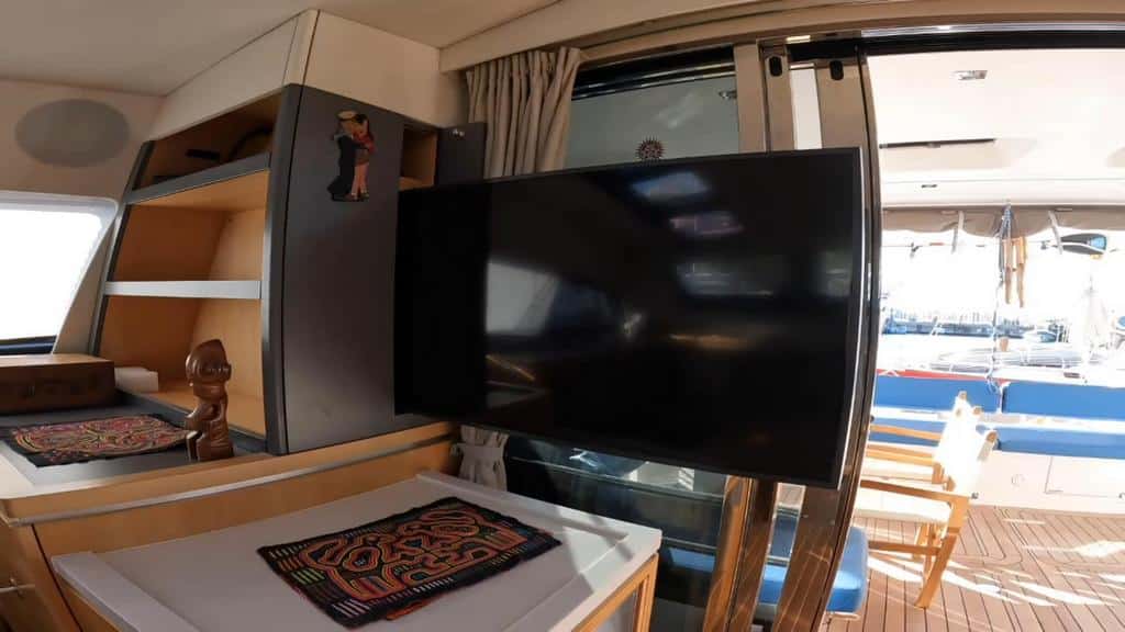 034 Privilege 5 Series 2019 – saloon 5
