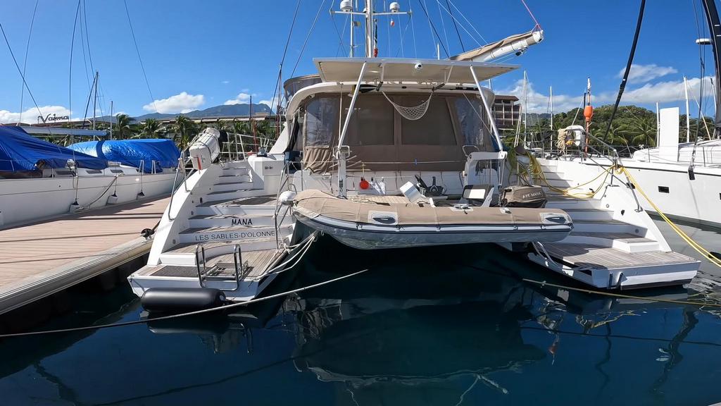063 Privilege 5 Series 2019 – stern