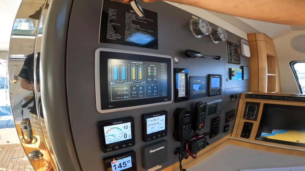 093 Privilege 5 Series 2019 – chart table 6
