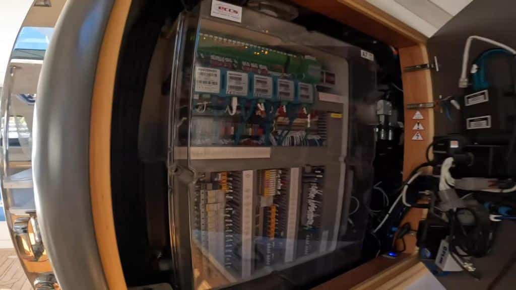 094 Privilege 5 Series 2019 – chart table 7