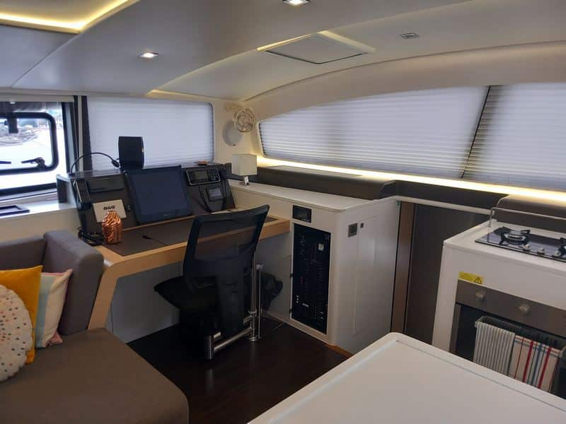 Outremer5X_80