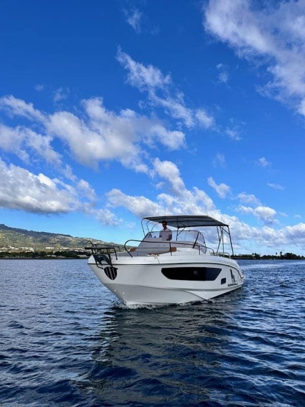 Flyer 9 bes – 10 sur 17 Beneteau Flyer 9 Tahiti