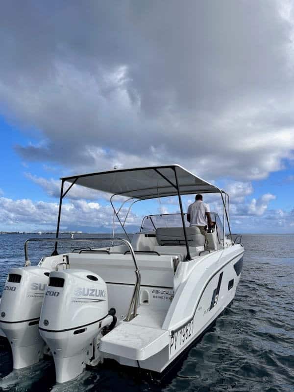 Flyer 9 bes – 13 sur 17 Beneteau Flyer 9 Tahiti