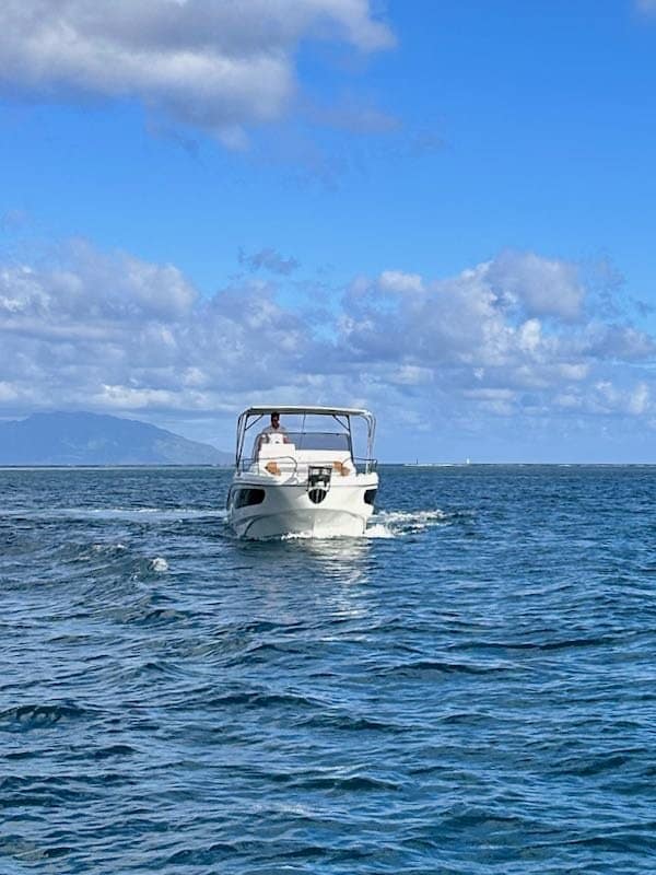 Flyer 9 bes – 6 sur 17 Beneteau Flyer 9 Tahiti