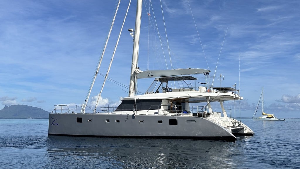 004 Sunreef 60 – 2008 – Zahora – feature