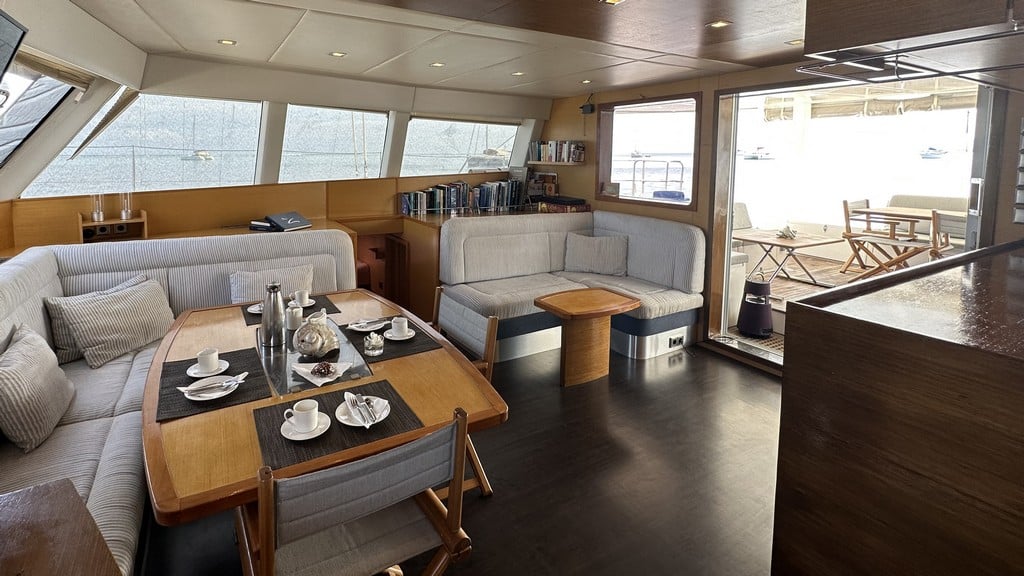 026 Sunreef 60 – 2008 – Zahora – feature