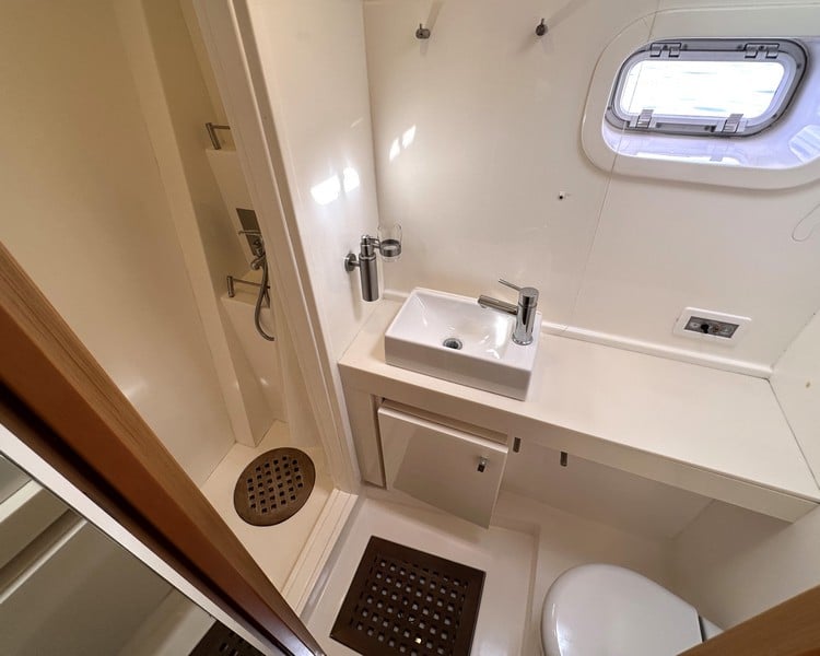 048 Sunreef 60 – 2008 – Zahora – feature