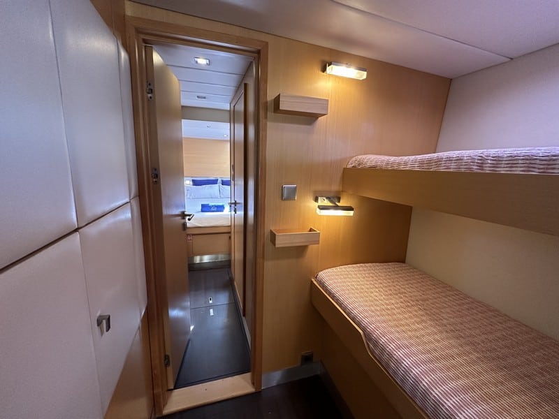 053 Sunreef 60 – 2008 – Zahora – feature