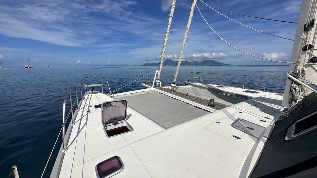 087 Sunreef 60 – 2008 – Zahora – feature