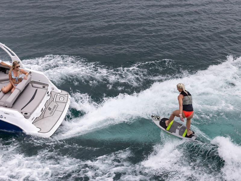 FOURWINNS_HD3_Surf_39