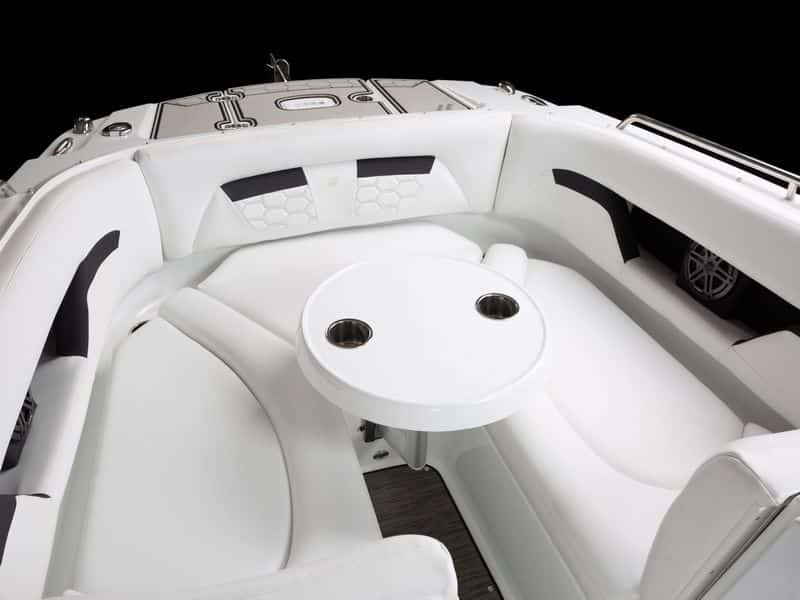 FOURWINNS_HD5_OB_23