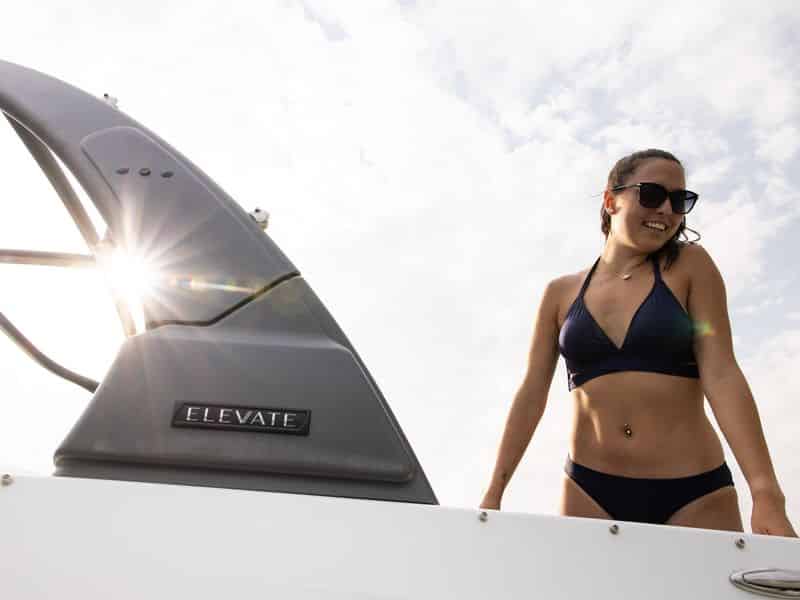 FOURWINNS_HD5_Surf_07