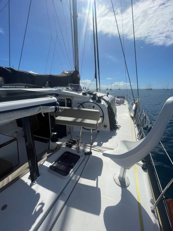 Outremer 51 poste de barre Outremer 51 2017 Black Mamba