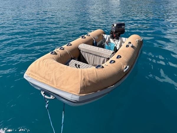 Neel 51 dinghy Neel 51 in Tahiti