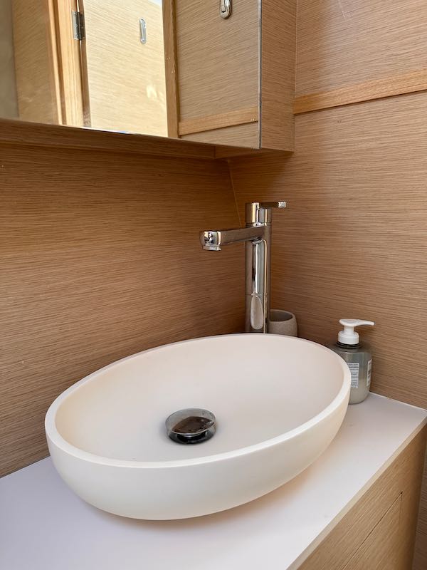 Neel 51 starboard bathroom 2 Neel 51 in Tahiti