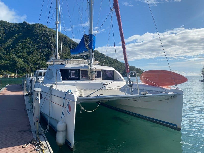 Leopard 384 for sale in Tahiti