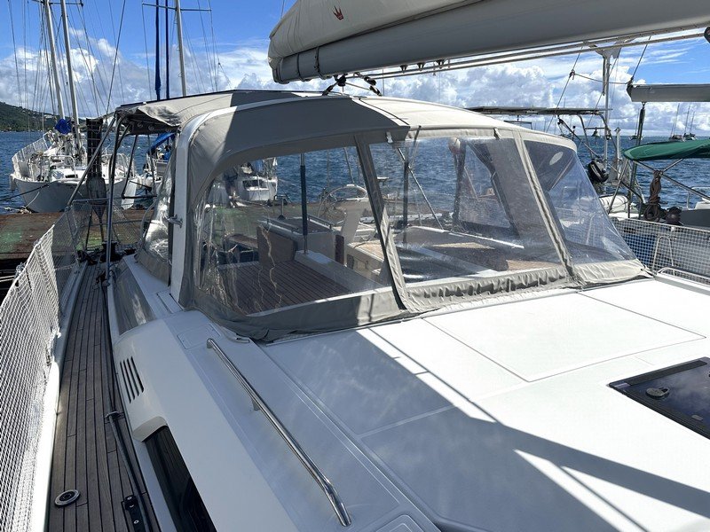 028 Beneteau Oceanis 46.1 2020 Owners Version