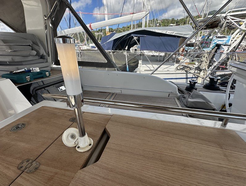 046 Beneteau Oceanis 46.1 2020 Owners Version