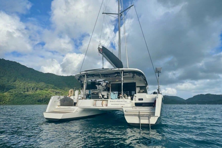 005 Lagoon 42 Owner’s Version from 2022