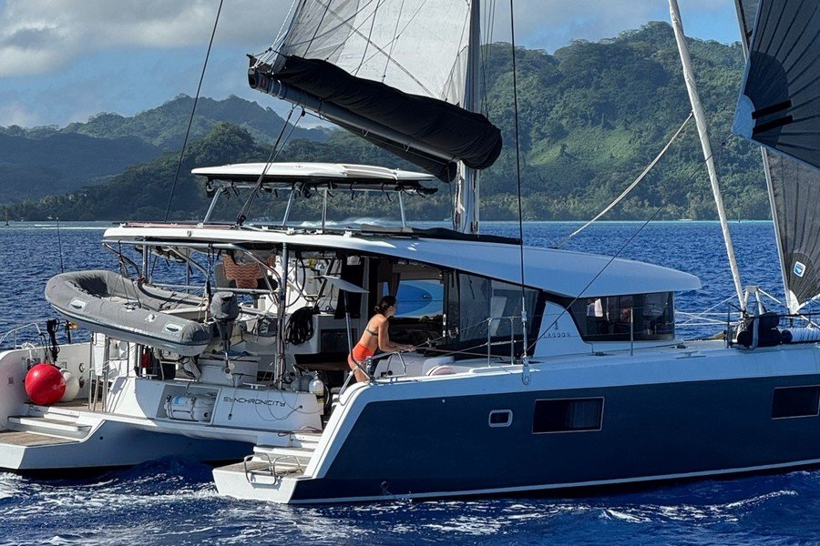 007 Lagoon 42 Owner’s Version from 2022