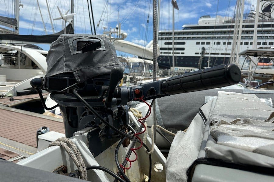 032 Lagoon 42 Owner’s Version from 2022