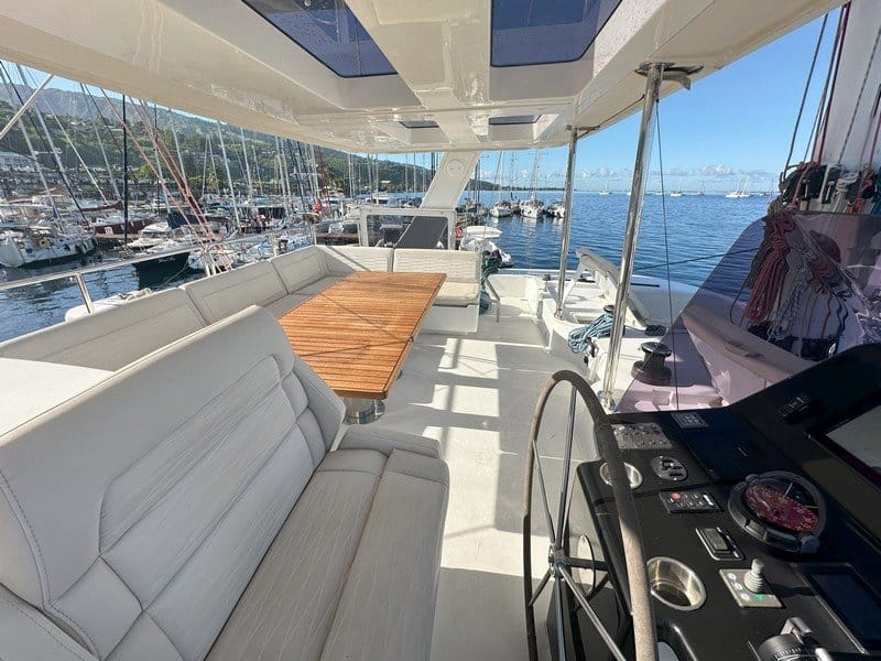 050 Fly bridge – Sunreef 50 ECO – Tiril