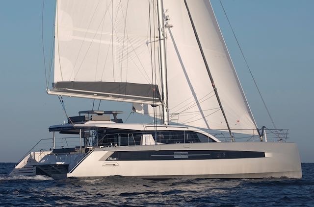 Privilege 580 catamaran Privilege 580 sailing