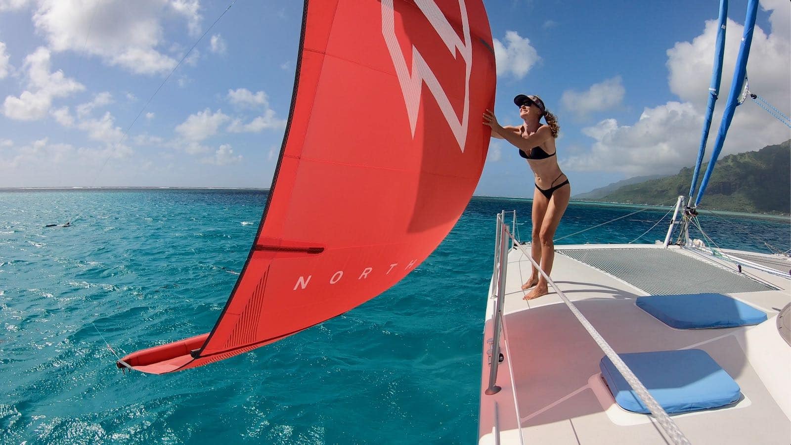 Two Afloat sailing : Nicole and Ryan kitesurfing in Moorea Landing your kite onto your catamaran