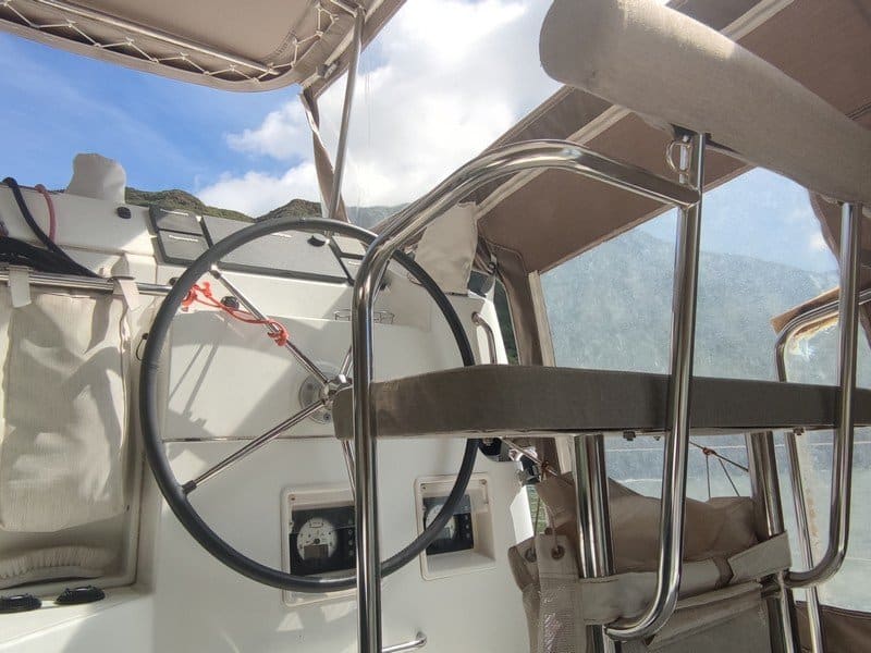 018 Lagoon 39 owners version 2014 TiAmaraa