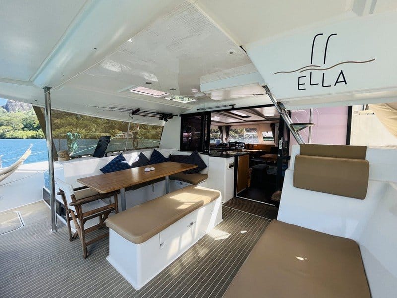 007 Fountaine Pajot Helia 44 – Ella