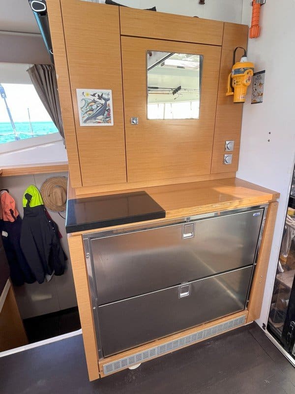 031 Fountaine Pajot Helia 44 – Ella