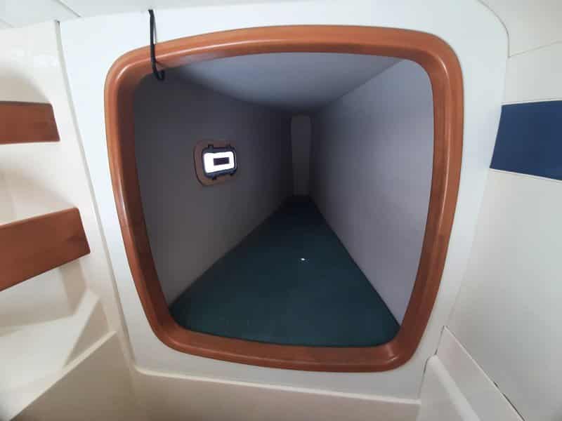 19-Cabine avant tribord – pince
