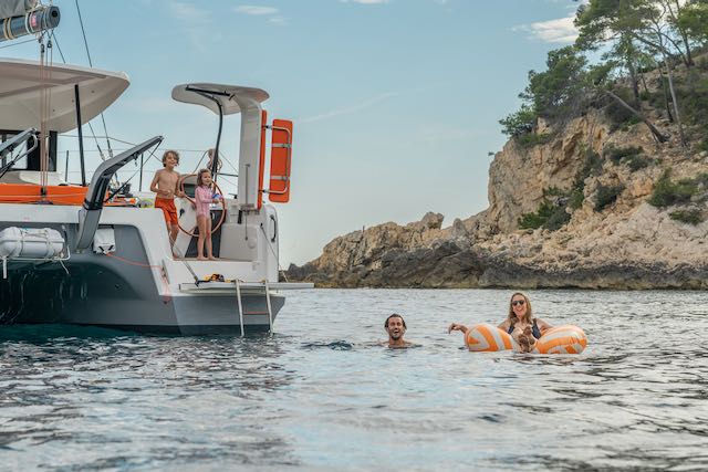 Banque images Excess 13 catamaran excess 13
