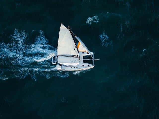 catamaran excess 13