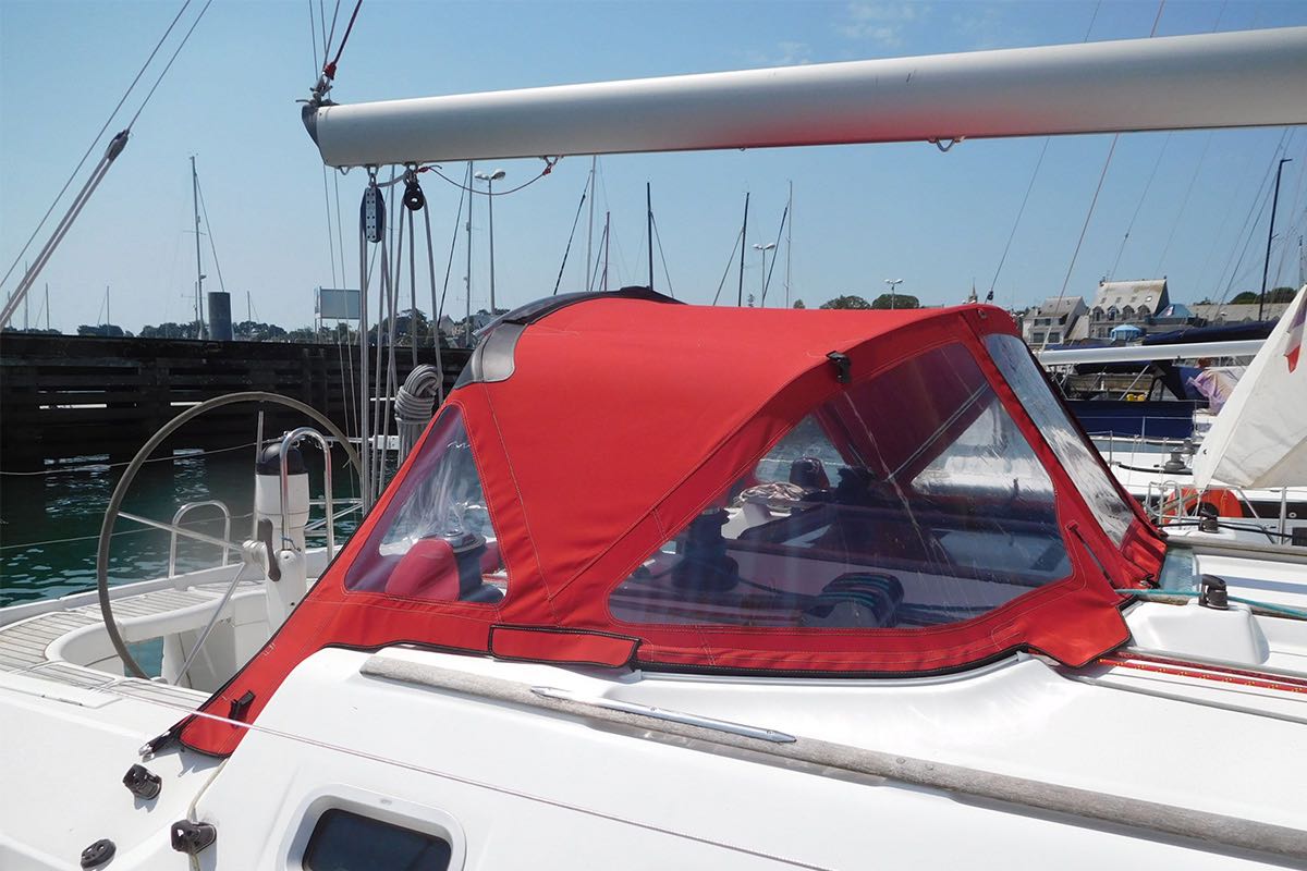 Capote de descente pour voilier monocoque