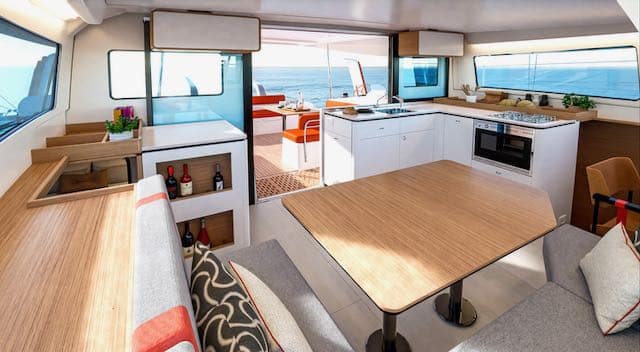 catamaran excess 13